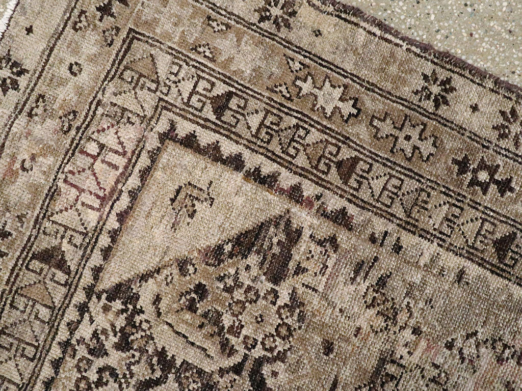 Antique Persian Malayer Rug, No.21525 - Staging