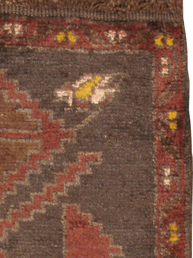 Vintage Turkish Oushak Rug, No.21544 - Staging