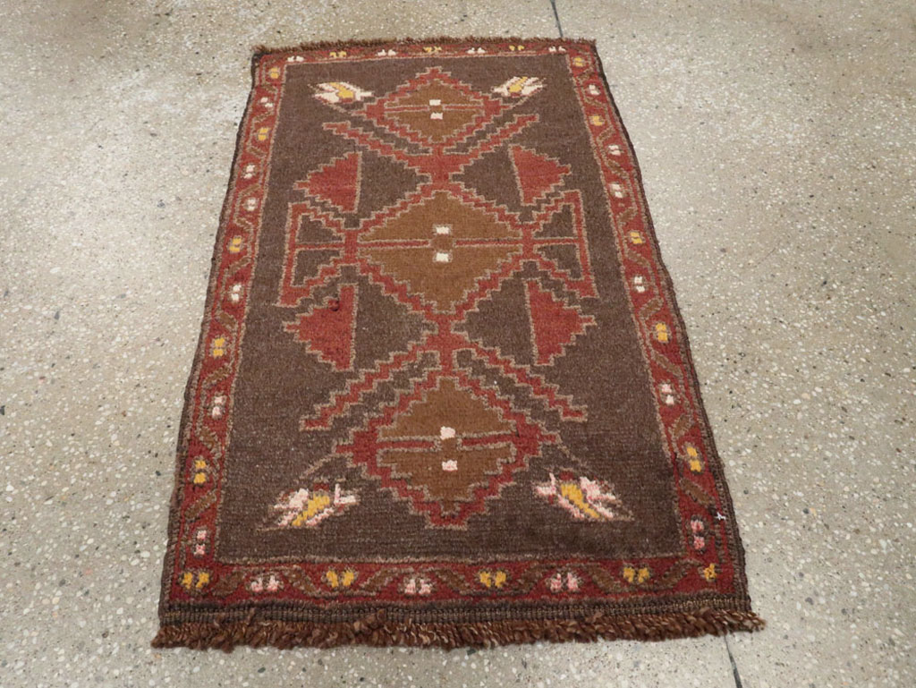 Vintage Turkish Oushak Rug, No.21544 - Staging