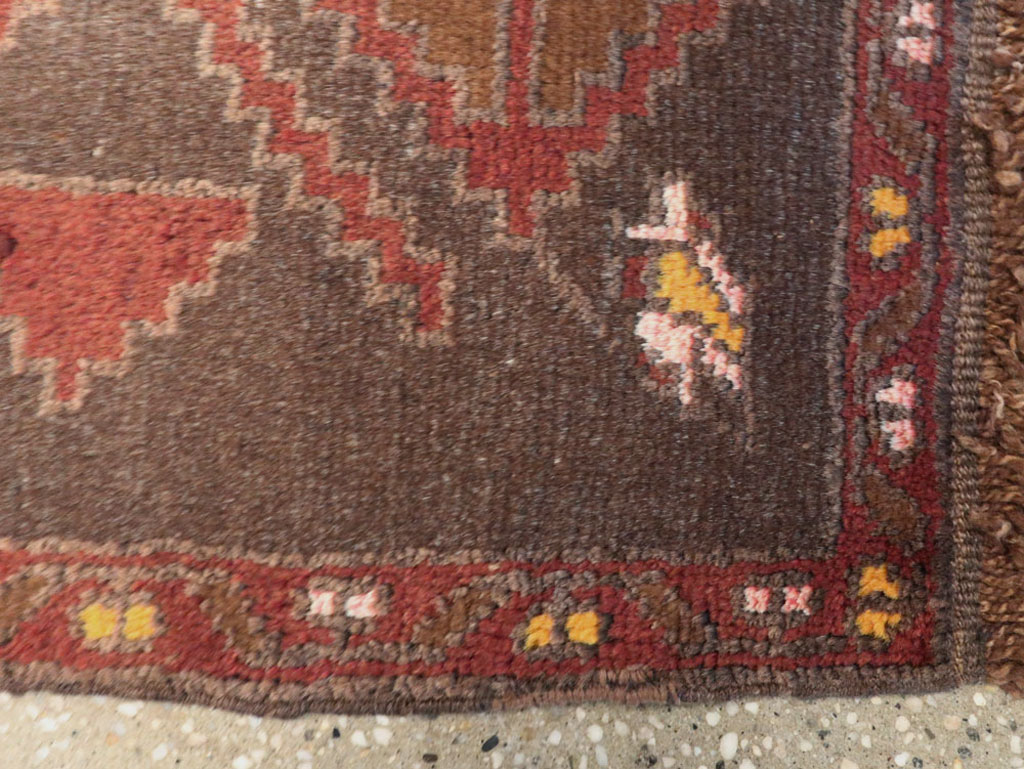 Vintage Turkish Oushak Rug, No.21544 - Staging