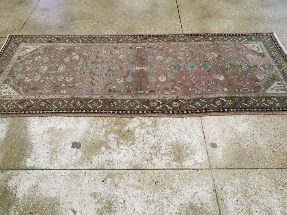 Vintage Persian Malayer Rug, No.21589 - Staging