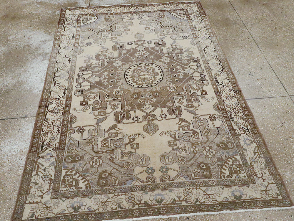 Vintage Persian Malayer Rug, No.21619 - Staging