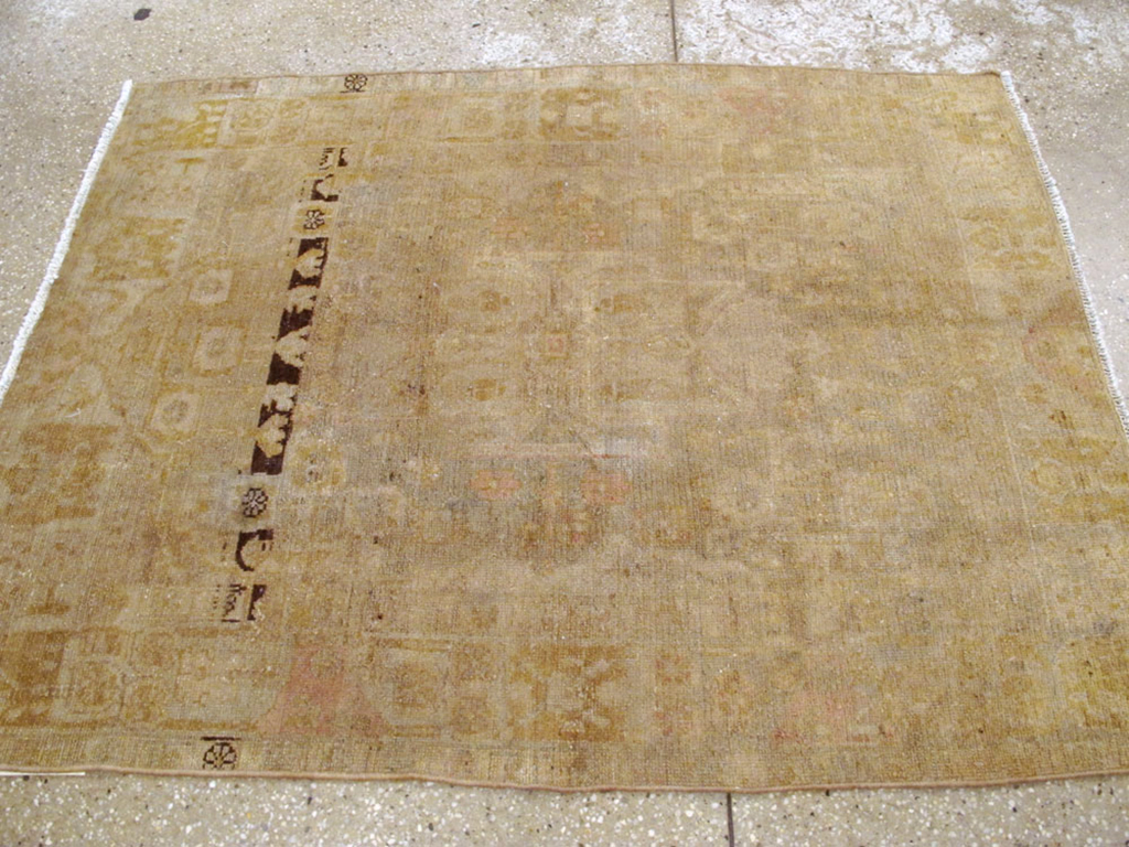 Vintage Persian Malayer Rug, No.21635 - Staging