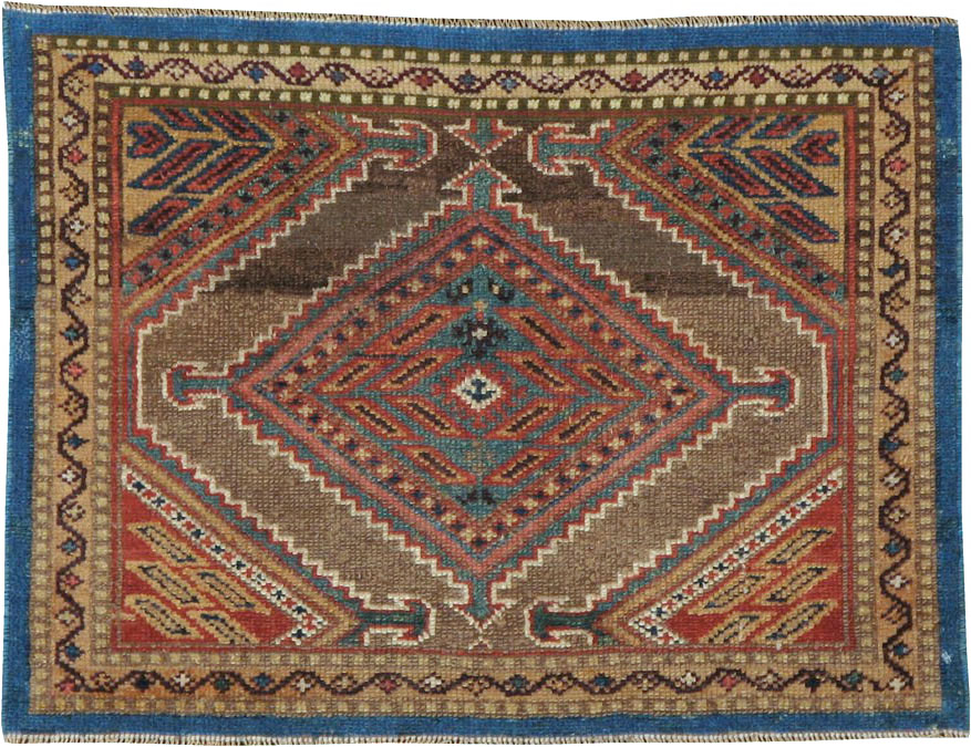 Antique Persian Malayer Rug, No.21640 - Staging