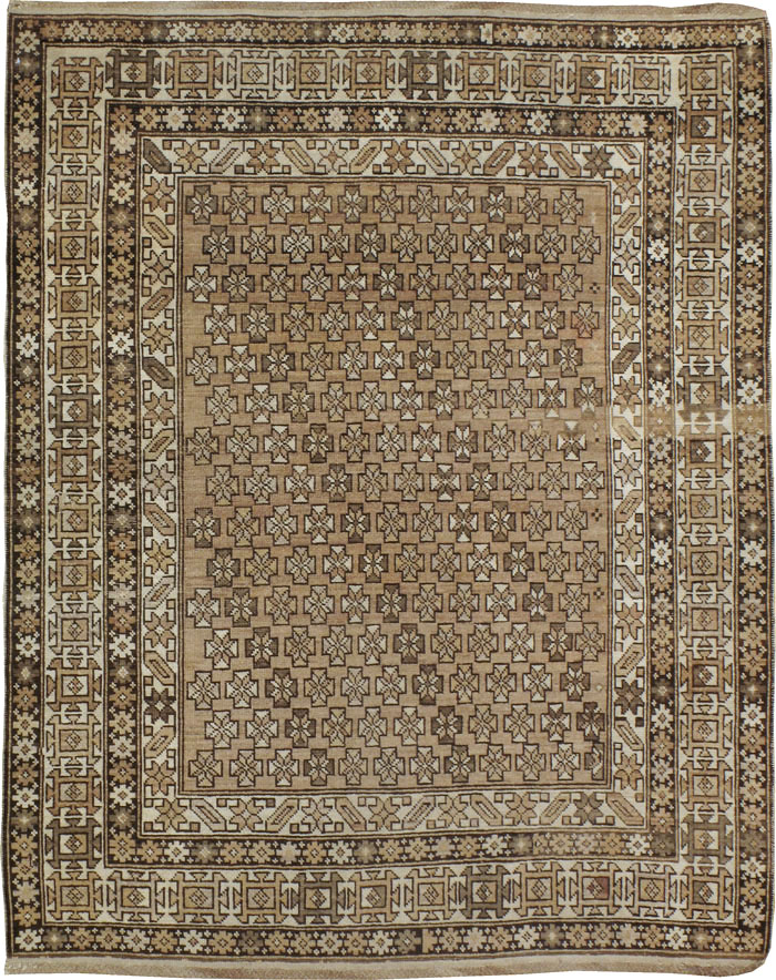 Antique Caucasian Shirvan Rug, No.21685 - Staging