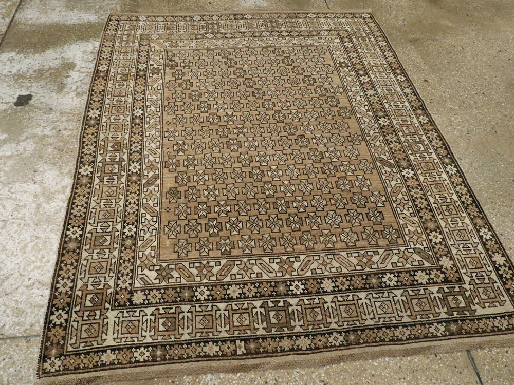 Antique Caucasian Shirvan Rug, No.21685 - Staging