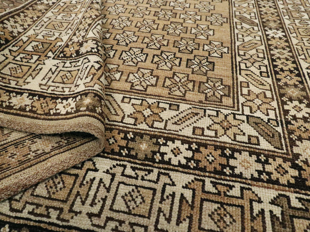 Antique Caucasian Shirvan Rug, No.21685 - Staging