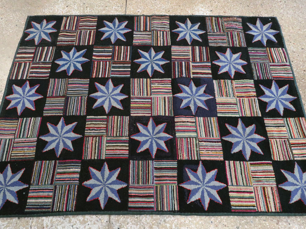 Antique American Hook Rug, No.21702 - Staging