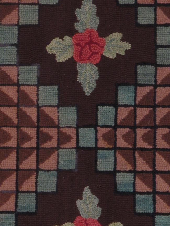 Vintage American Hook Runner, No.21704 - Staging