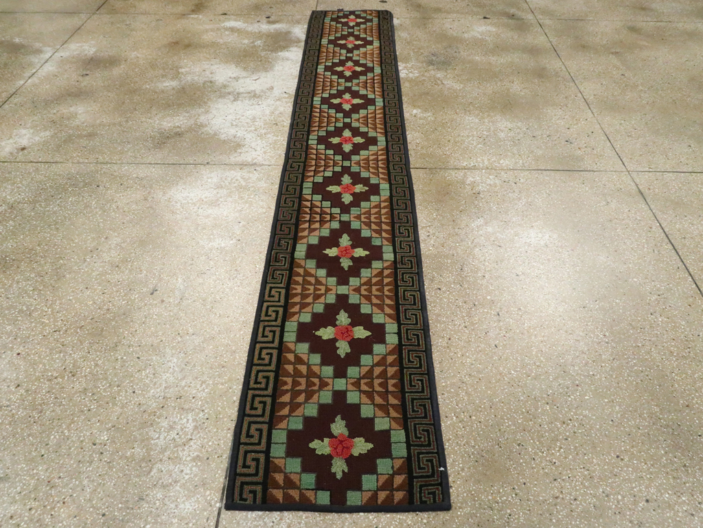 Vintage American Hook Runner, No.21704 - Staging