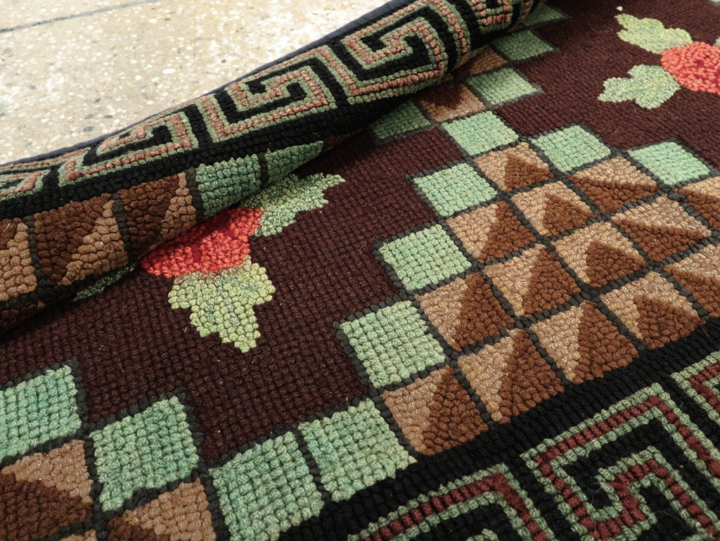 Vintage American Hook Runner, No.21704 - Staging