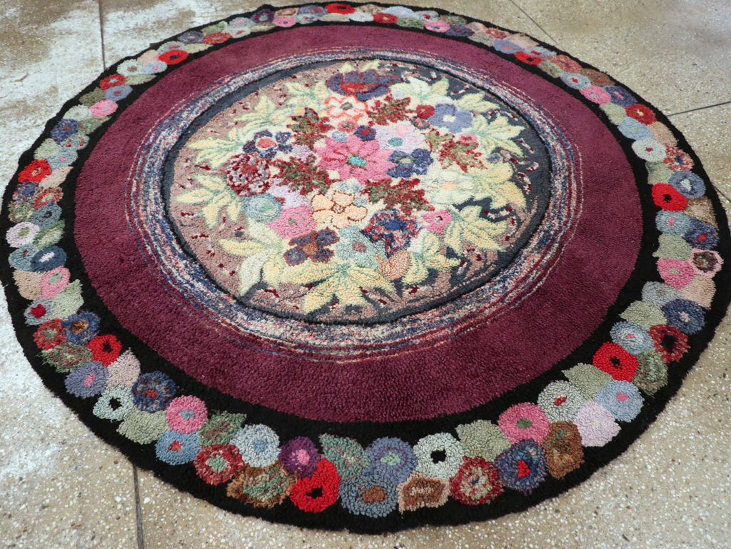 Antique American Hook Rug, No.21716 - Staging