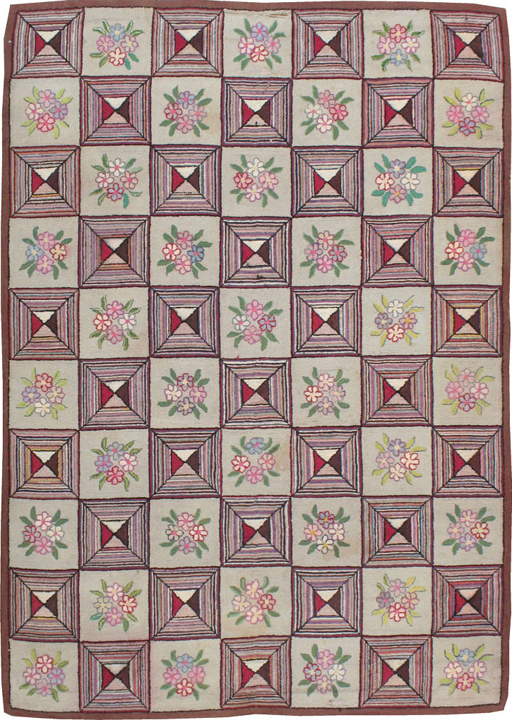 Vintage American Hook Rug, No.21718 - Staging