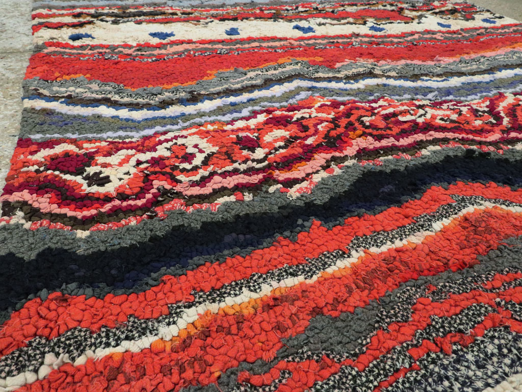 Antique American Hook Rug, No.21721 - Staging