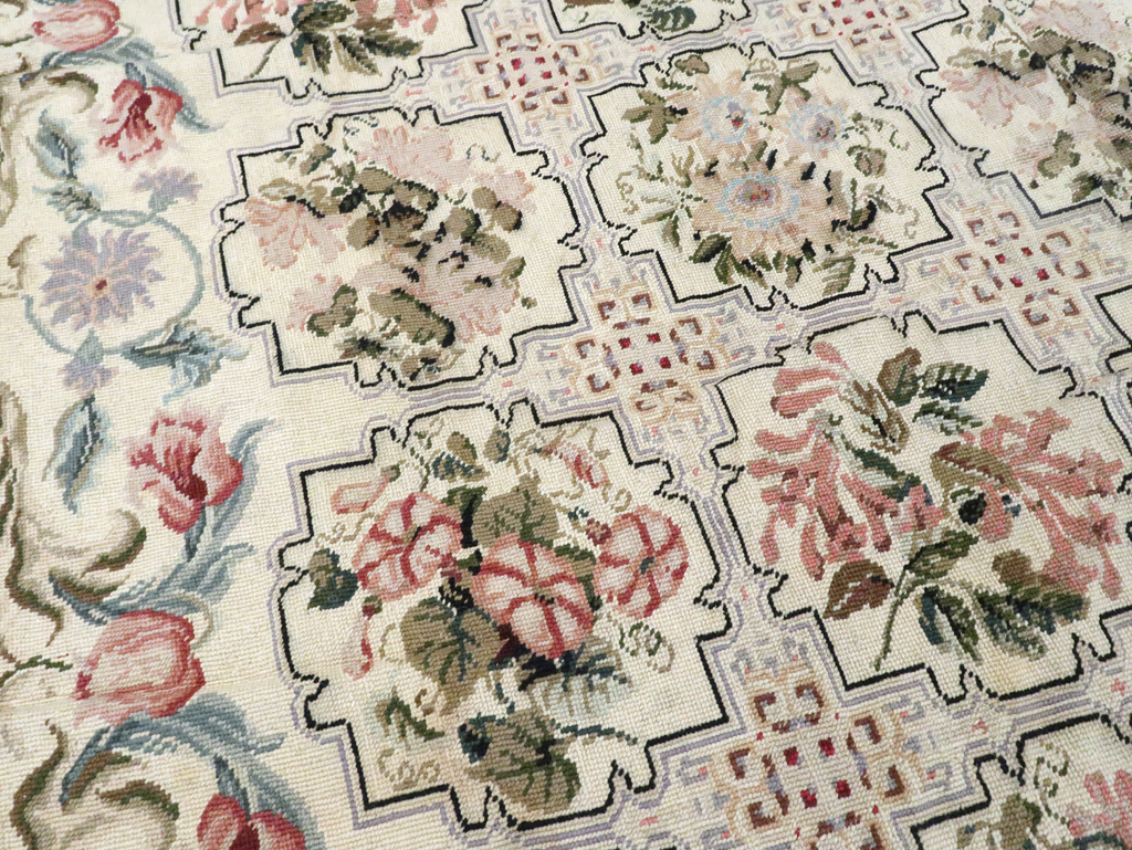 Antique English Needle-Point Carpet, No.21722 - Staging