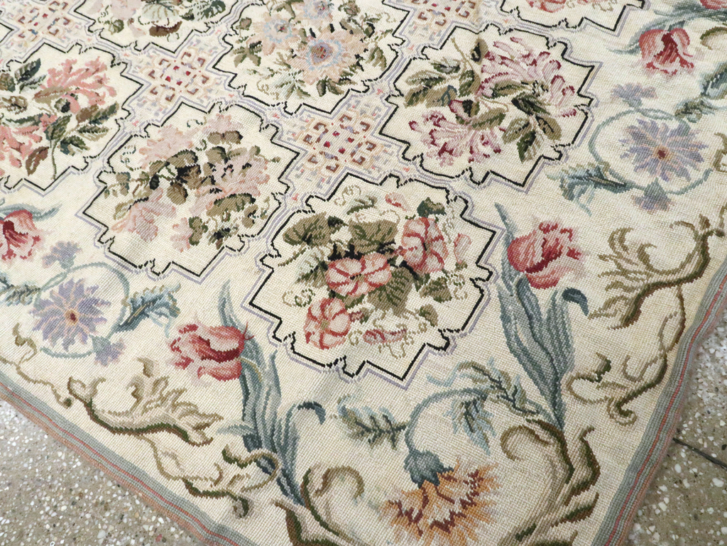 Antique English Needle-Point Carpet, No.21722 - Staging