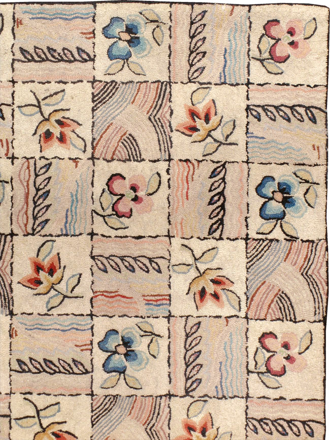 Antique American Hook Rug, No.21730 - Staging