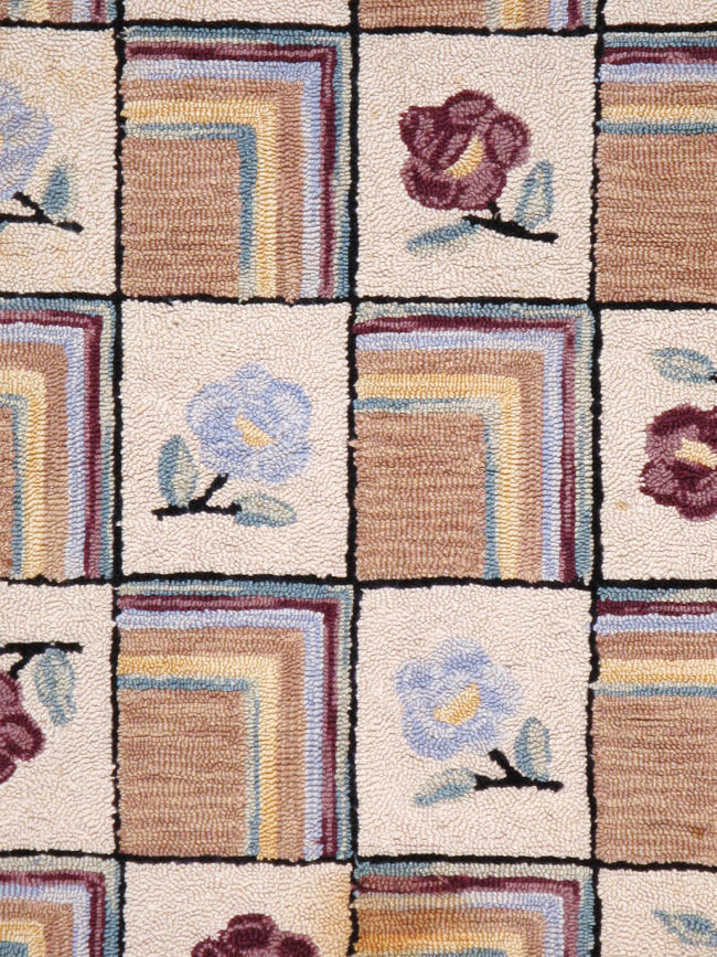 Vintage American Hook Rug, No.21736 - Staging