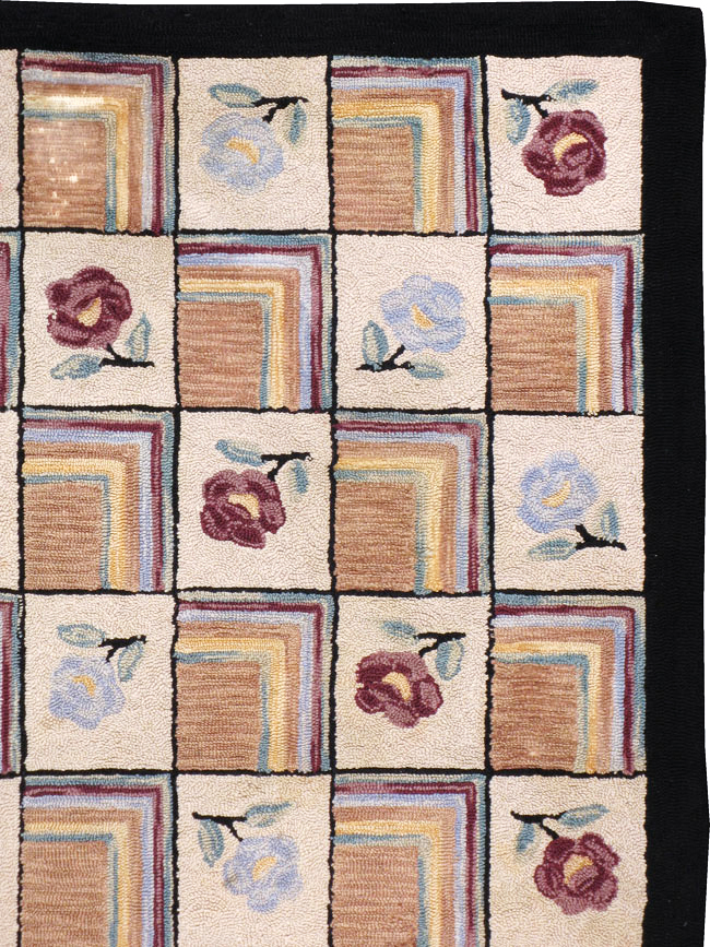 Vintage American Hook Rug, No.21736 - Staging