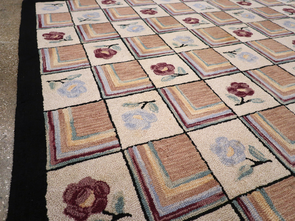Vintage American Hook Rug, No.21736 - Staging