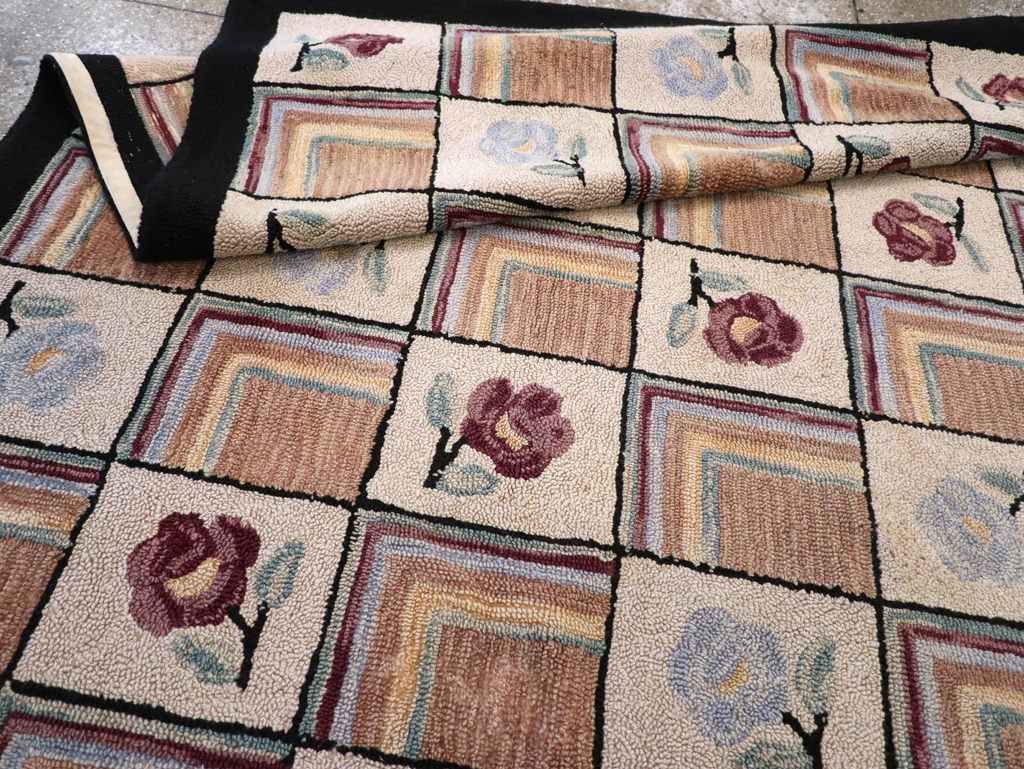 Vintage American Hook Rug, No.21736 - Staging