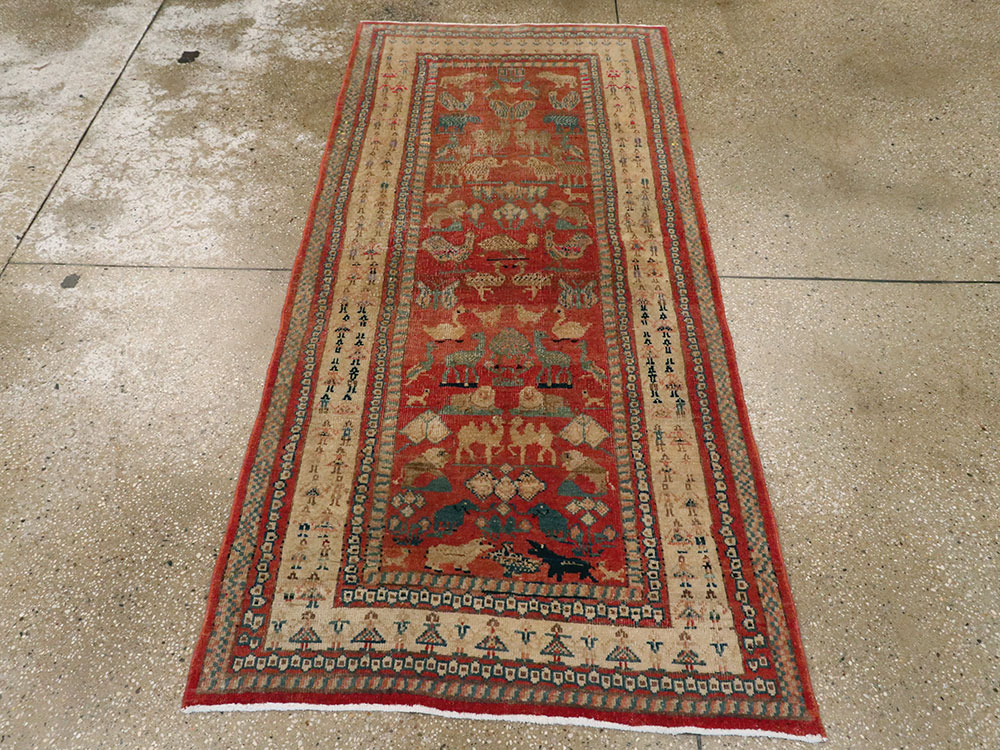Vintage Persian Malayer Pictorial Rug, No.21816 - Staging