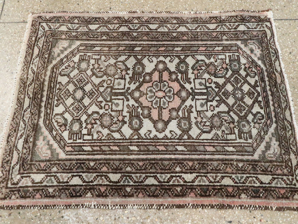 Vintage Persian Malayer Rug, No.21828 - Staging