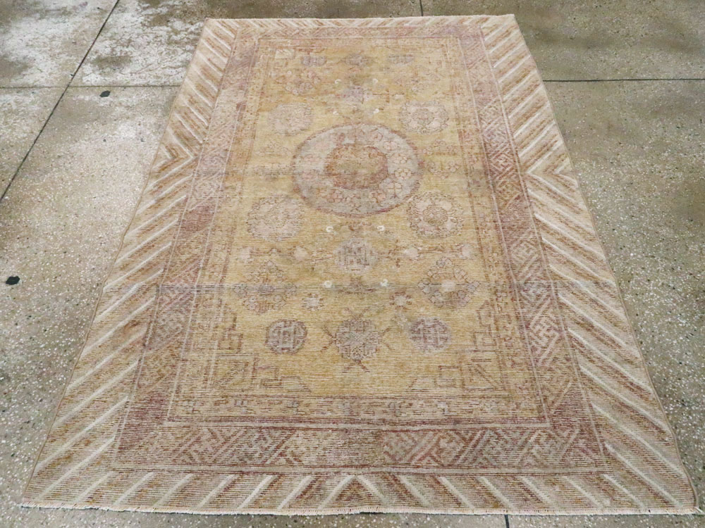 Antique East Turkestan Khotan Rug, No.21844 - Staging