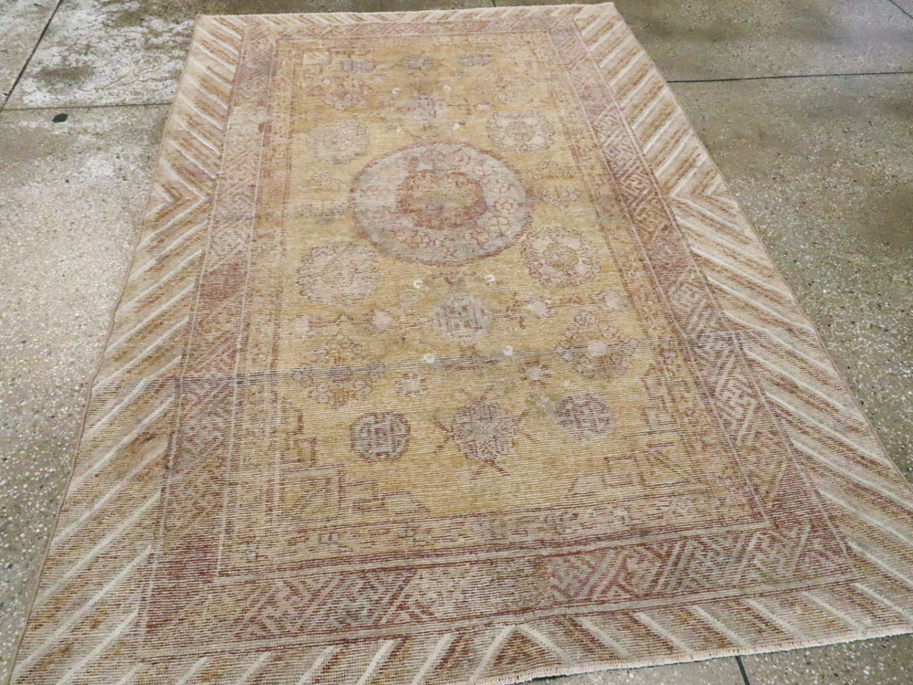 Antique East Turkestan Khotan Rug, No.21844 - Staging