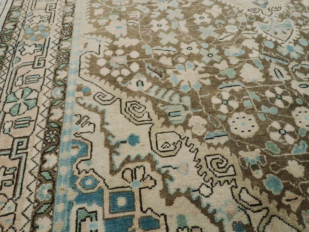 Antique Persian Sarouk Rug, No.21865 - Staging
