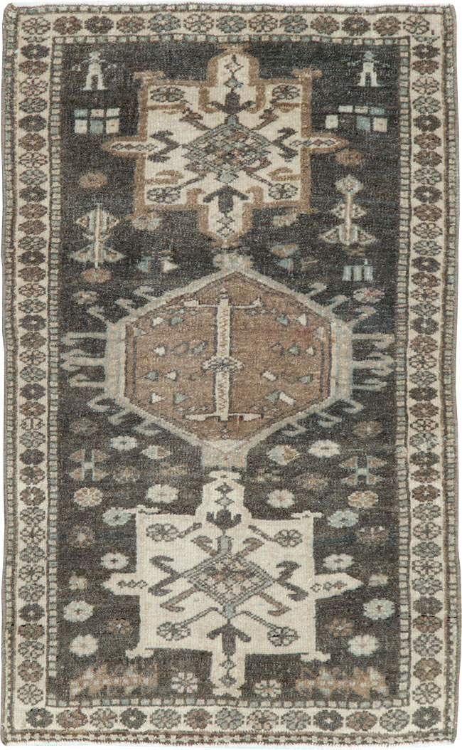Vintage Persian Karajeh Throw Rug, No.21872 - Staging