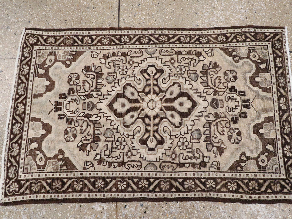 Vintage Persian Malayer Rug, No.21875 - Staging