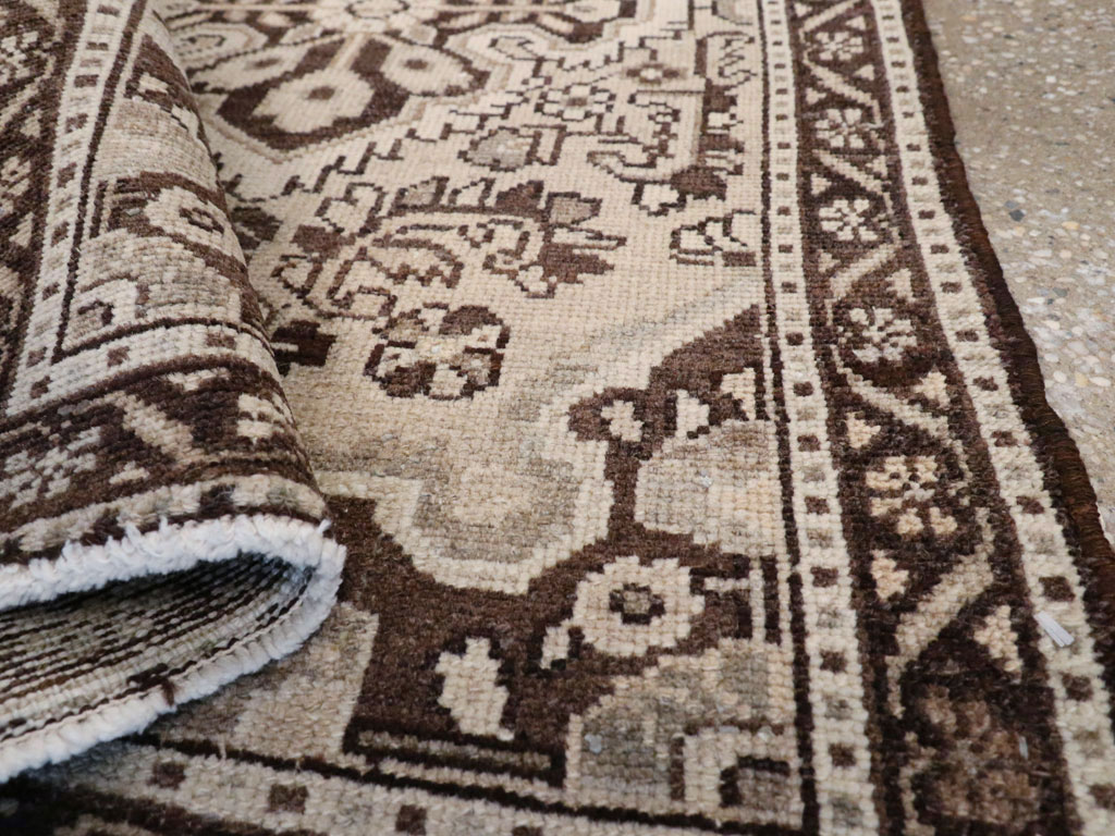 Vintage Persian Malayer Rug, No.21875 - Staging