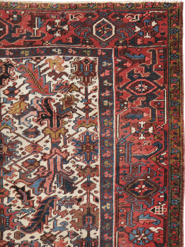 Vintage Persian Heriz Carpet, No.21919 - Staging