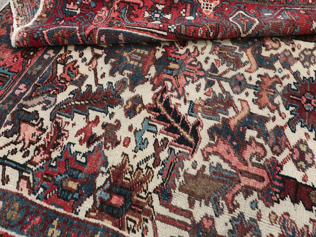 Vintage Persian Heriz Carpet, No.21919 - Staging