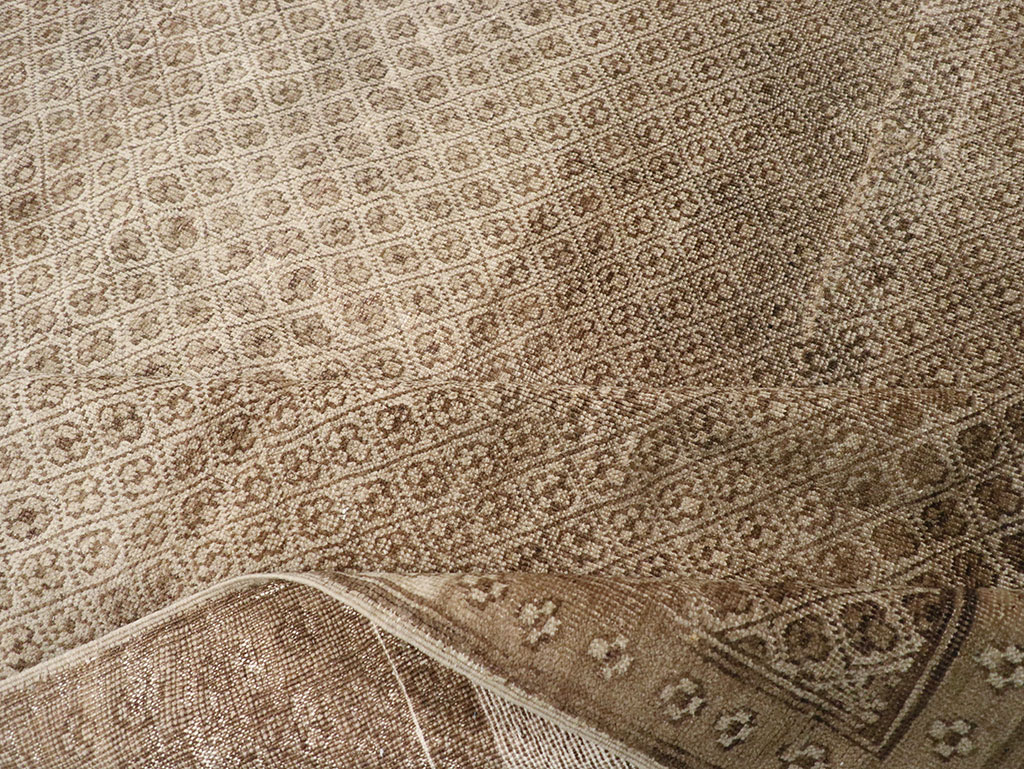 Vintage Turkish Anatolian Carpet, No.21922 - Staging