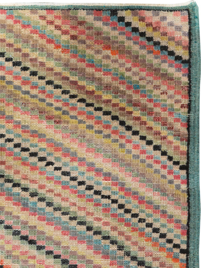 Vintage Turkish Anatolian Throw Rug, No.21933 - Staging