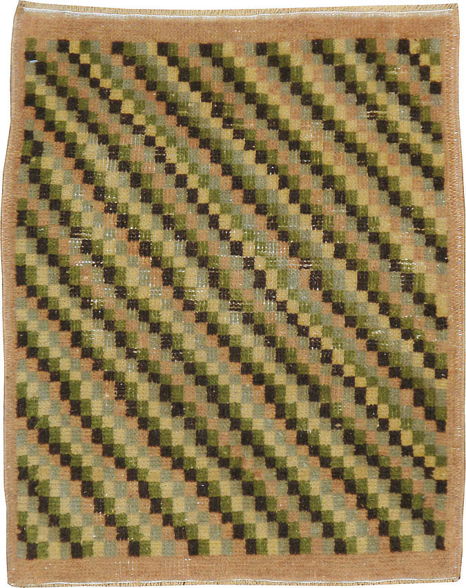 Vintage Turkish Anatolian Rug, No.21943 - Staging