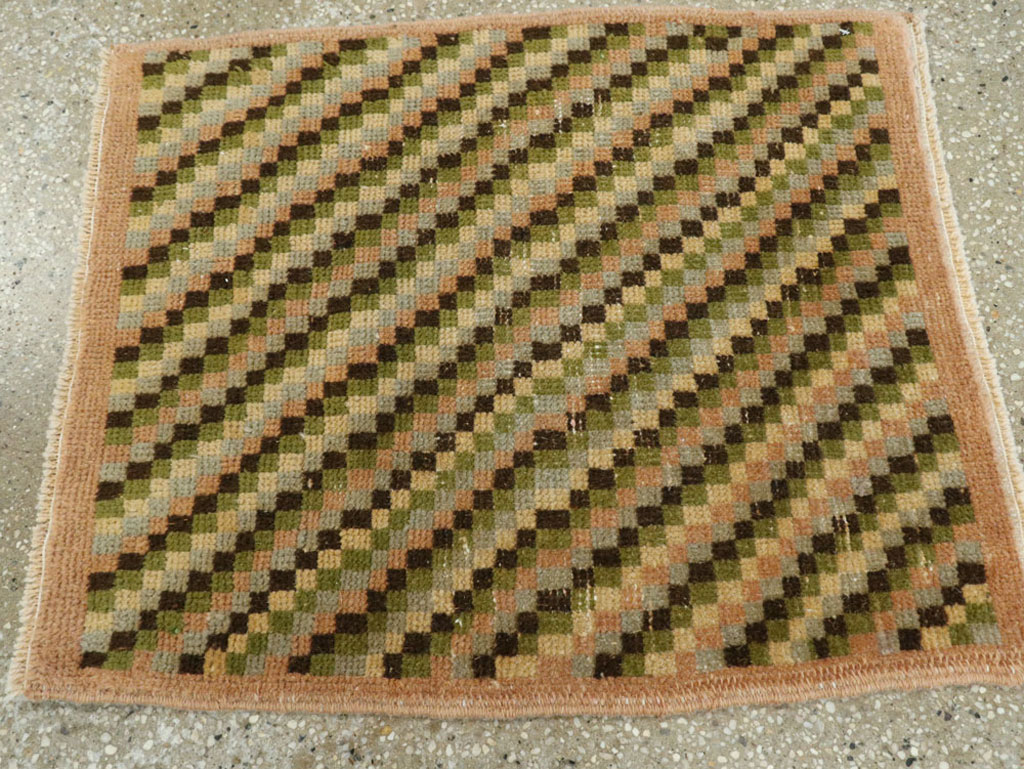 Vintage Turkish Anatolian Rug, No.21943 - Staging