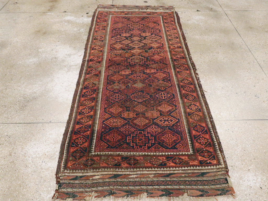 Antique Persian Baluch Rug, No.21961 - Staging