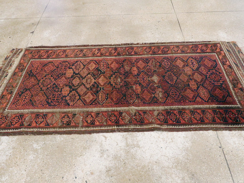 Antique Persian Baluch Rug, No.21961 - Staging