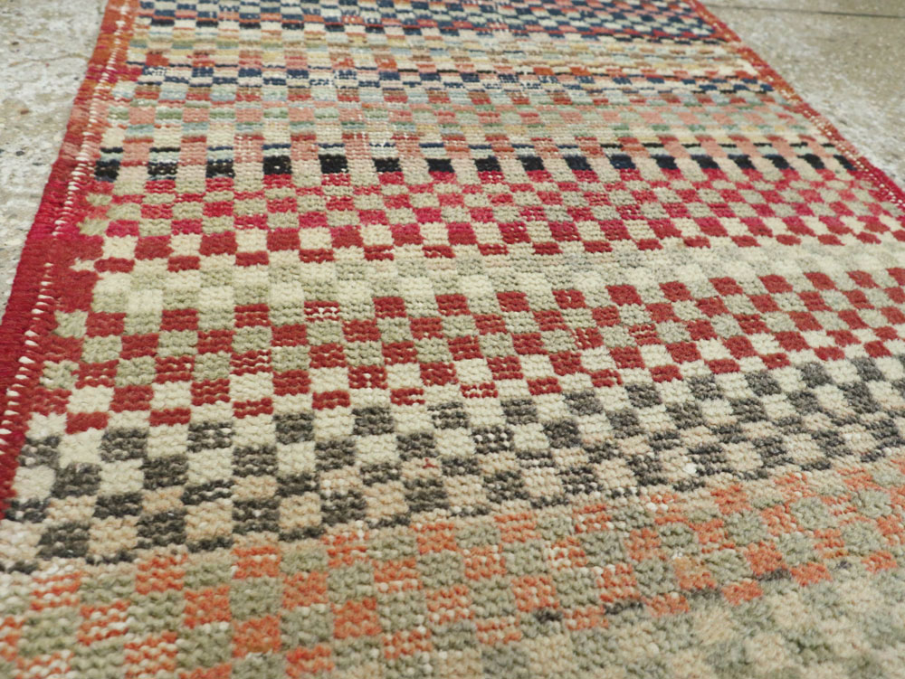 Vintage Turkish Anatolian Runner, No.22023 - Staging