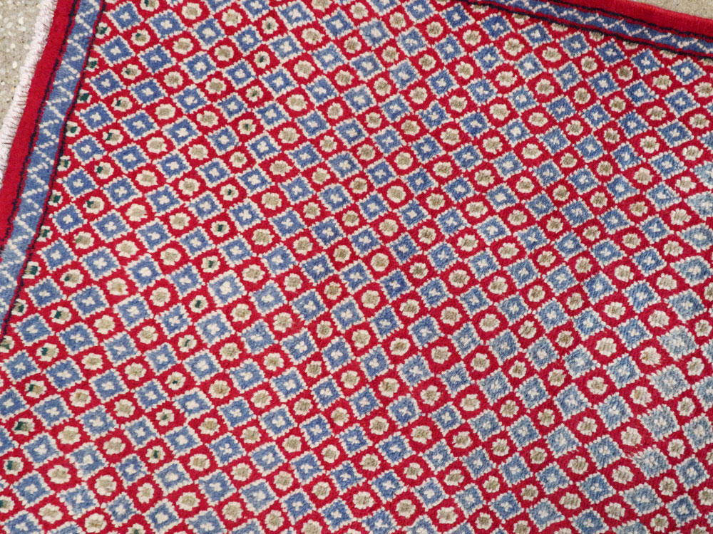 Vintage Persian Kashan Modernist Rug (Pair: 2 of 2), No.22049 - Staging