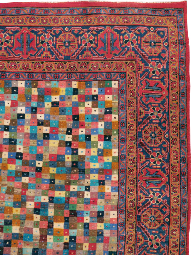 Vintage Persian Veece Carpet, No.22057 - Staging