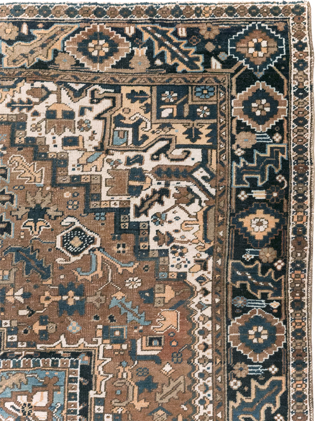 Vintage Persian Heriz Carpet, No.22064 - Staging