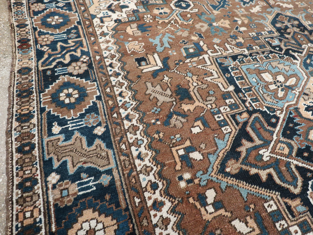 Vintage Persian Heriz Carpet, No.22064 - Staging