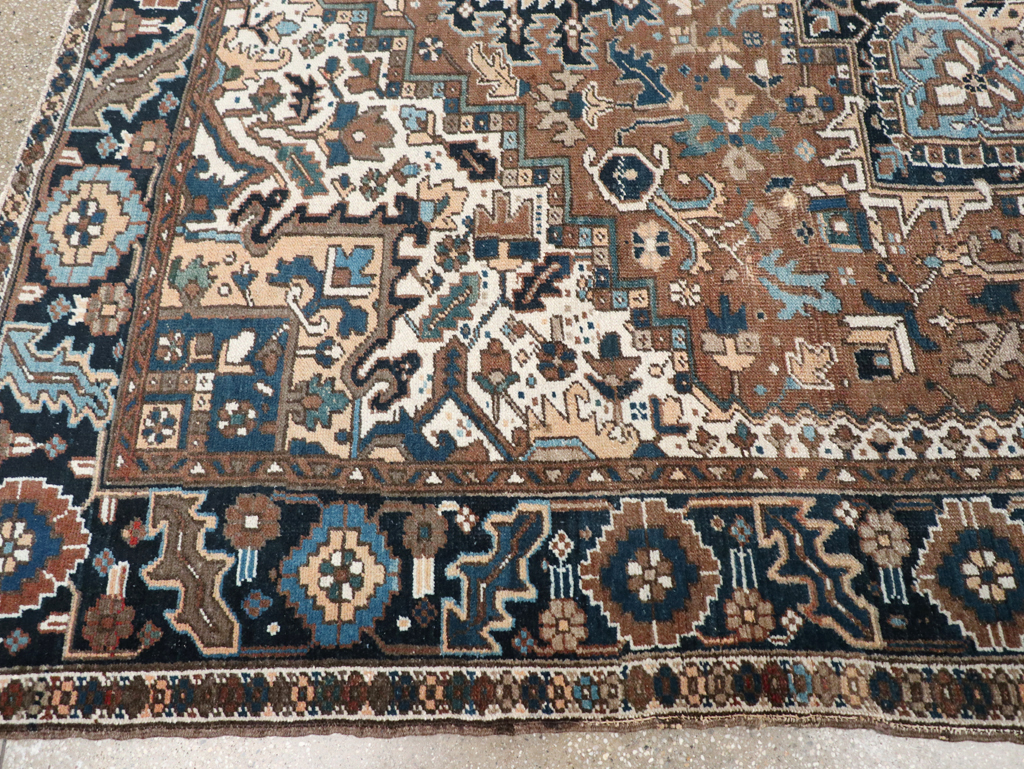 Vintage Persian Heriz Carpet, No.22064 - Staging