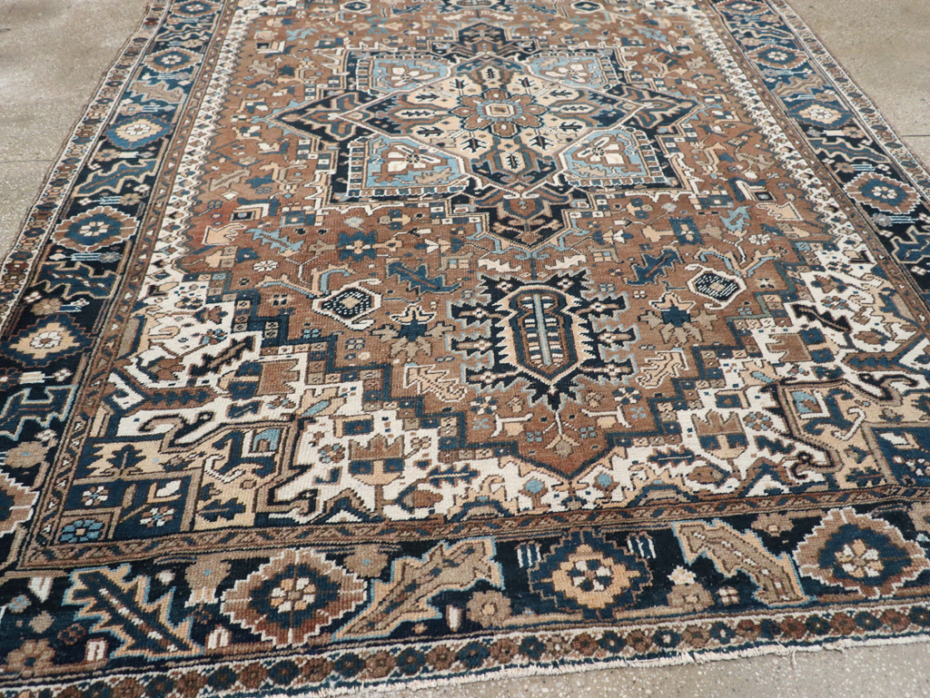 Vintage Persian Heriz Carpet, No.22064 - Staging