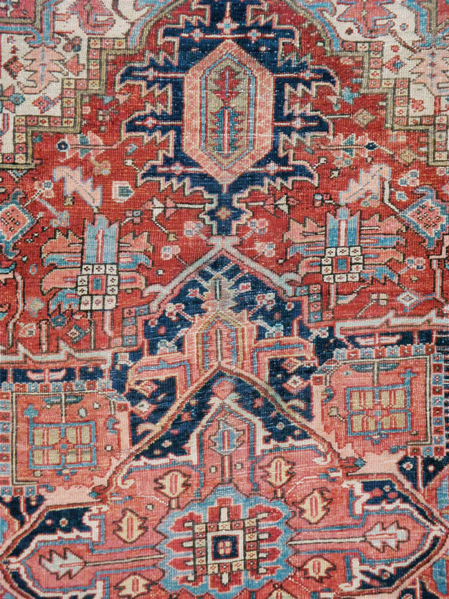 Vintage Persian Heriz Carpet, No.22066 - Staging