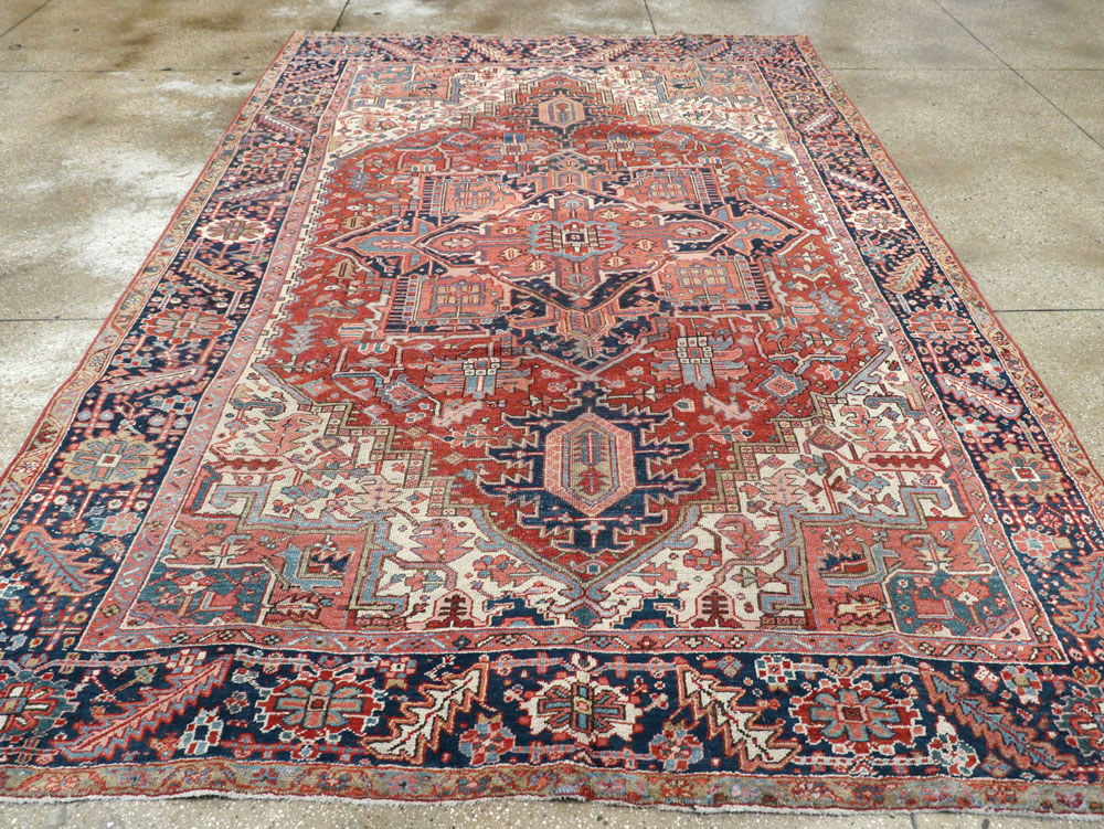 Vintage Persian Heriz Carpet, No.22066 - Staging